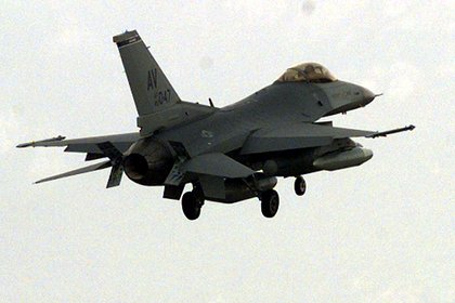         F-16