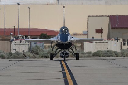      F-16   