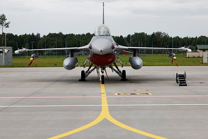   ,     F-16.        