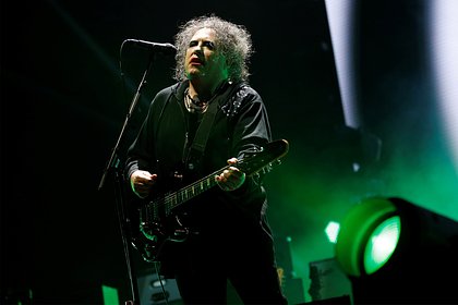 The Cure    16  