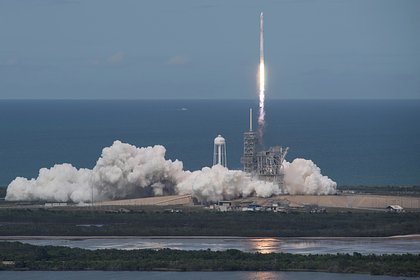 SpaceX  200    Falcon 9