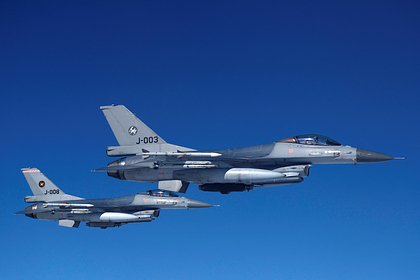            F-16