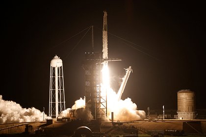 SpaceX       Falcon 9