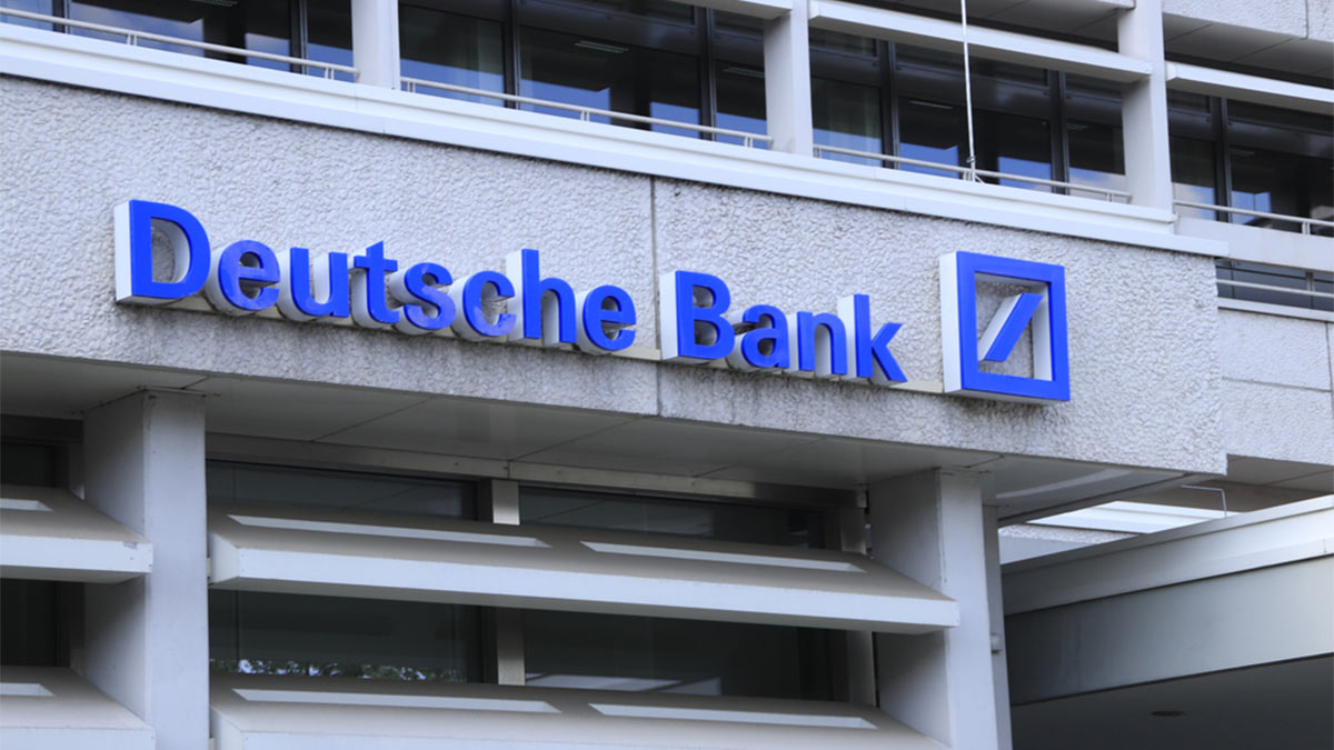      ,    Deutsche Bank   ""