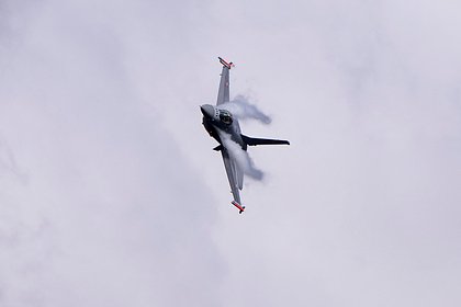     F-16  .  13         