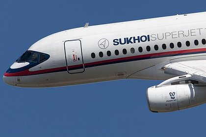        SSJ 100