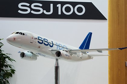          SSJ 100  